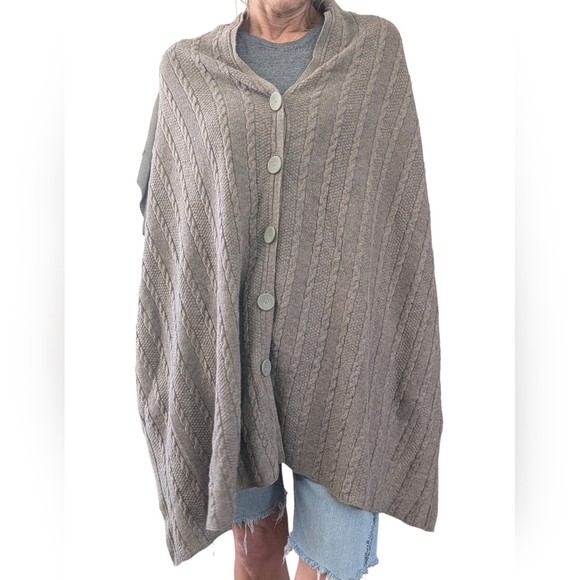 Soft Surroundings Lambswool Cashmere Knit Button Poncho Shrug Wrap S/M Taupe - Picture 7 of 13